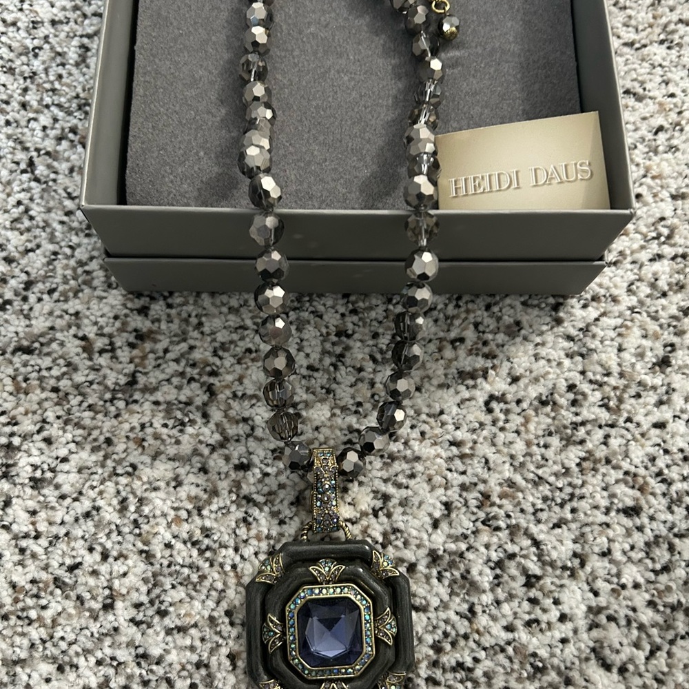 Heidi Daus Blue and Gold Statement Necklace - Picture 3 of 5